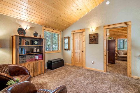 Tiny photo for 14232 Clearwater Lane, La Pine, OR 97739 (MLS # 220217374)
