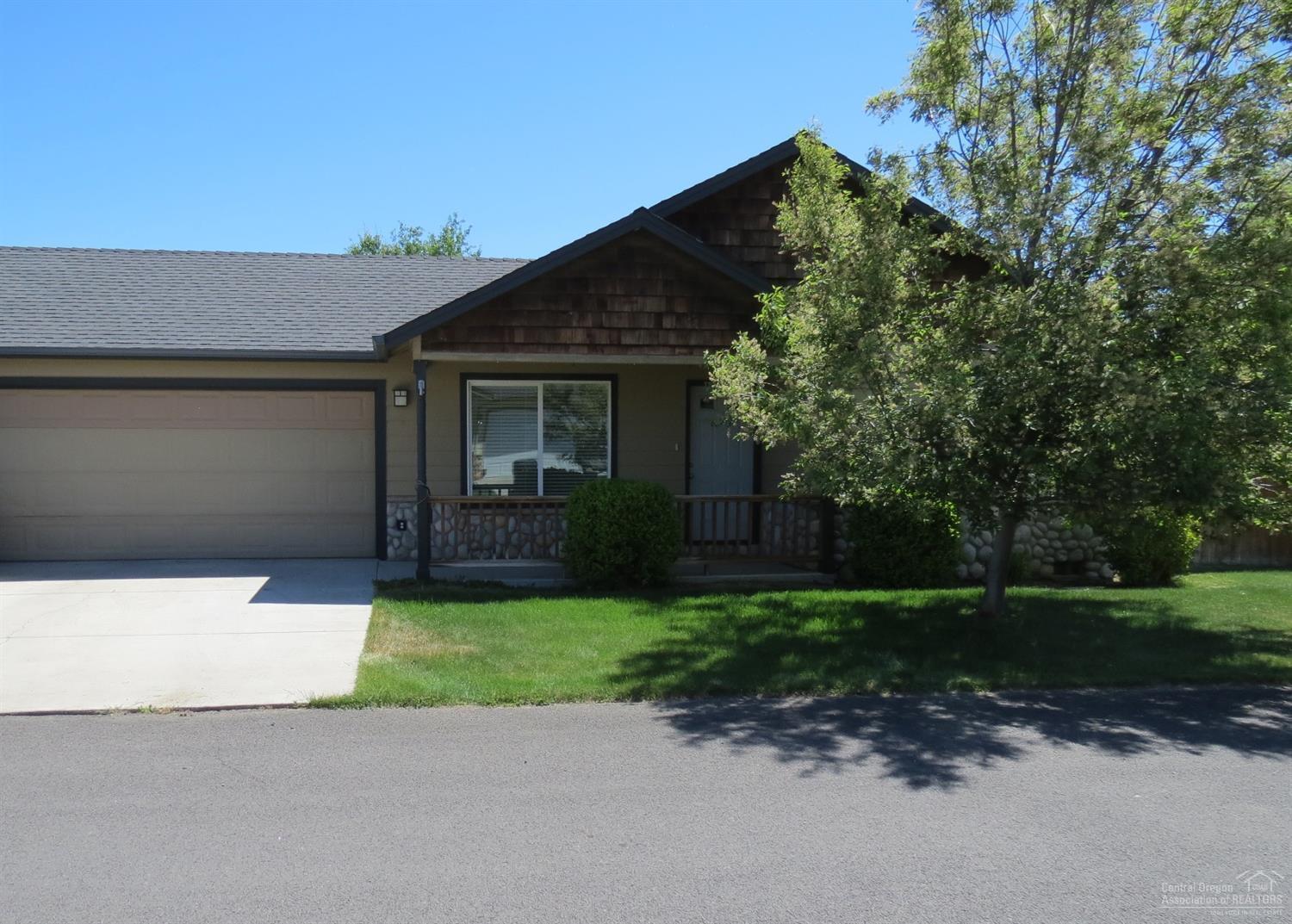 Ni Lah Sha Village - Residential