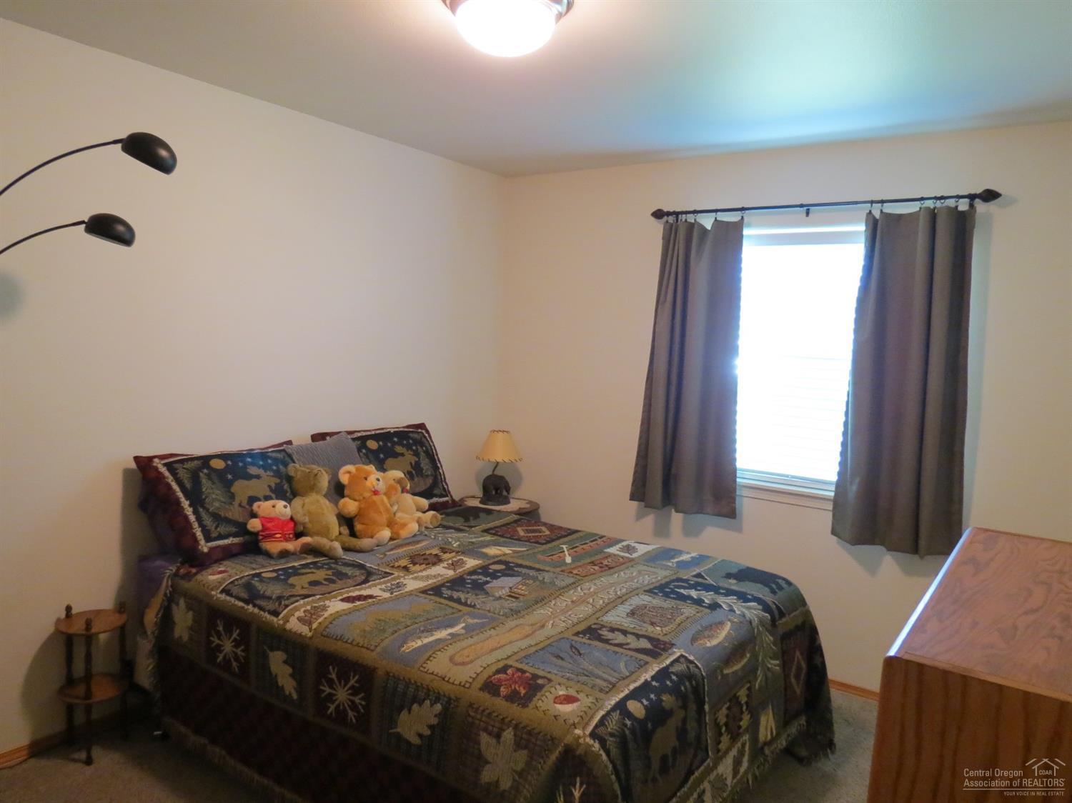 Ni Lah Sha Village - Residential