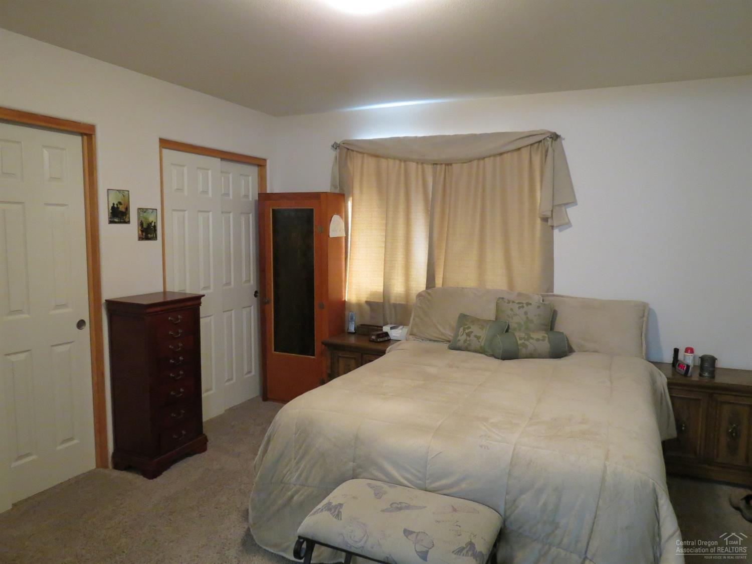 Ni Lah Sha Village - Residential