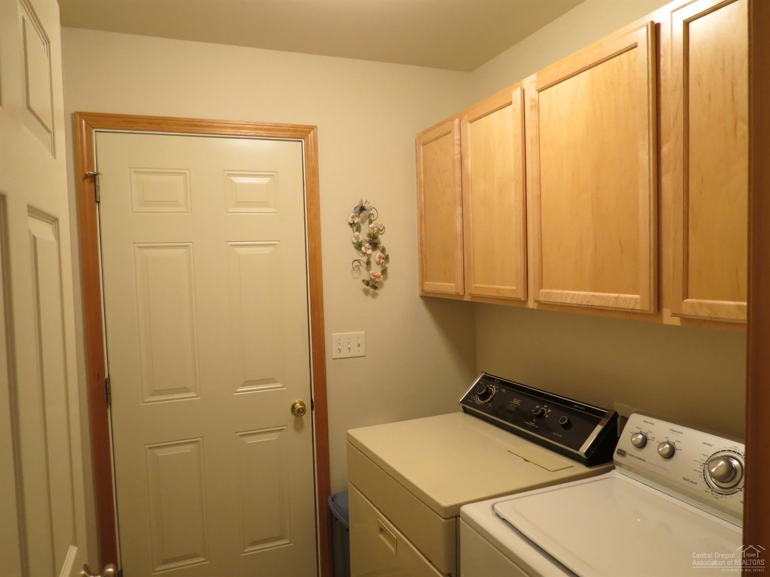 Ni Lah Sha Village - Residential