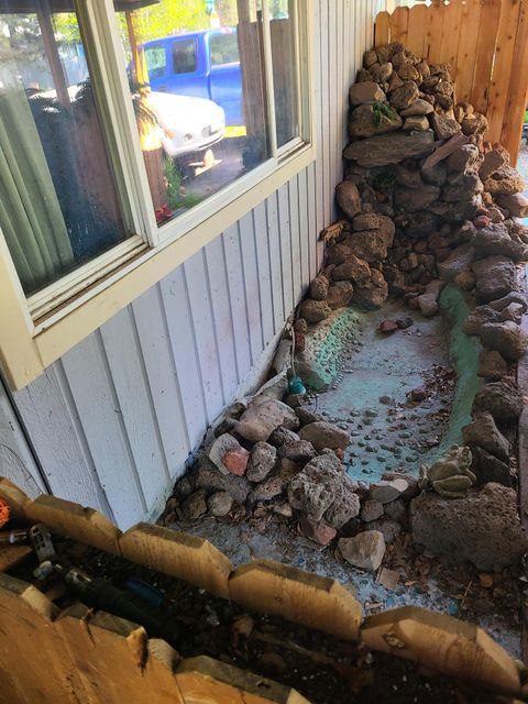 Tiny photo for 533 S Park Avenue S, Chiloquin, OR 97624 (MLS # 220212100)