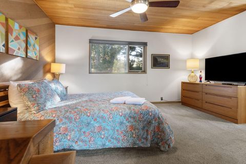 Tiny photo for 57283 MEADOW HOUSE LOOP Loop #85, Sunriver, OR 97707 (MLS # 220213106)