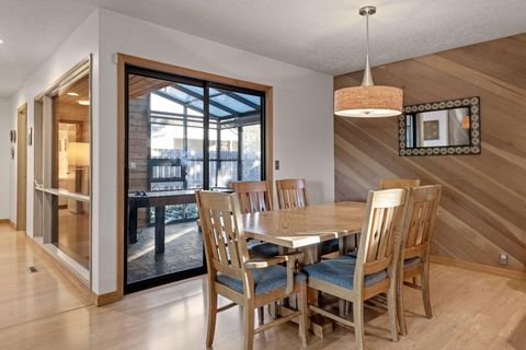 Tiny photo for 57283 MEADOW HOUSE LOOP Loop #85, Sunriver, OR 97707 (MLS # 220213106)