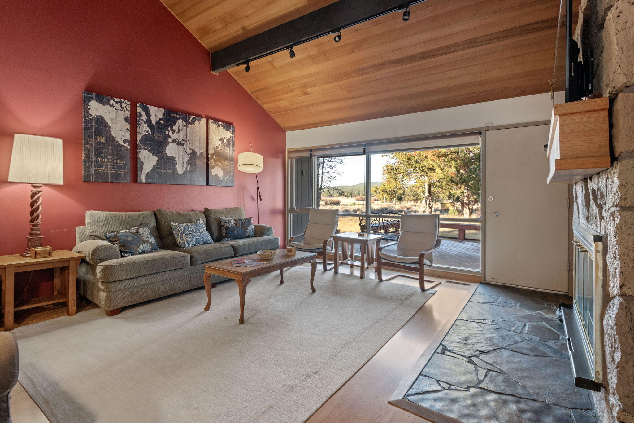 Meadow House - Residential