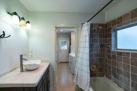 Tiny photo for 215 S Spruce Street, Sisters, OR 97759 (MLS # 220213428)