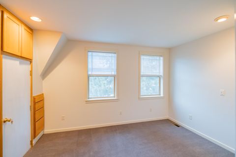 Tiny photo for 215 S Spruce Street, Sisters, OR 97759 (MLS # 220213428)