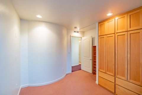 Tiny photo for 215 S Spruce Street, Sisters, OR 97759 (MLS # 220213428)