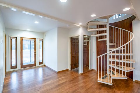 Tiny photo for 215 S Spruce Street, Sisters, OR 97759 (MLS # 220213428)