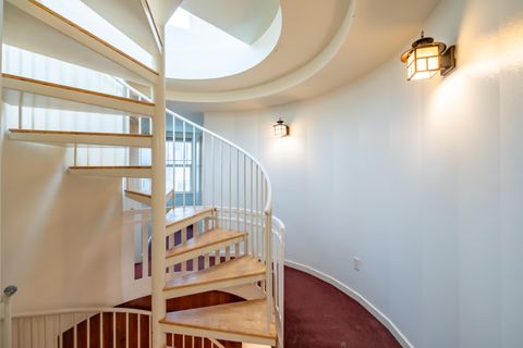 Tiny photo for 215 S Spruce Street, Sisters, OR 97759 (MLS # 220213428)