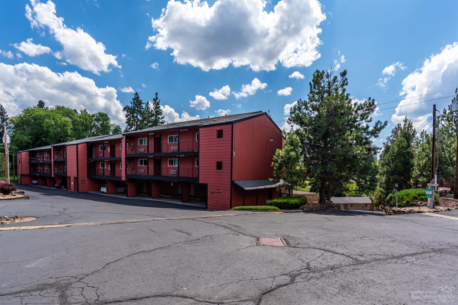 Bend Riverside - Residential