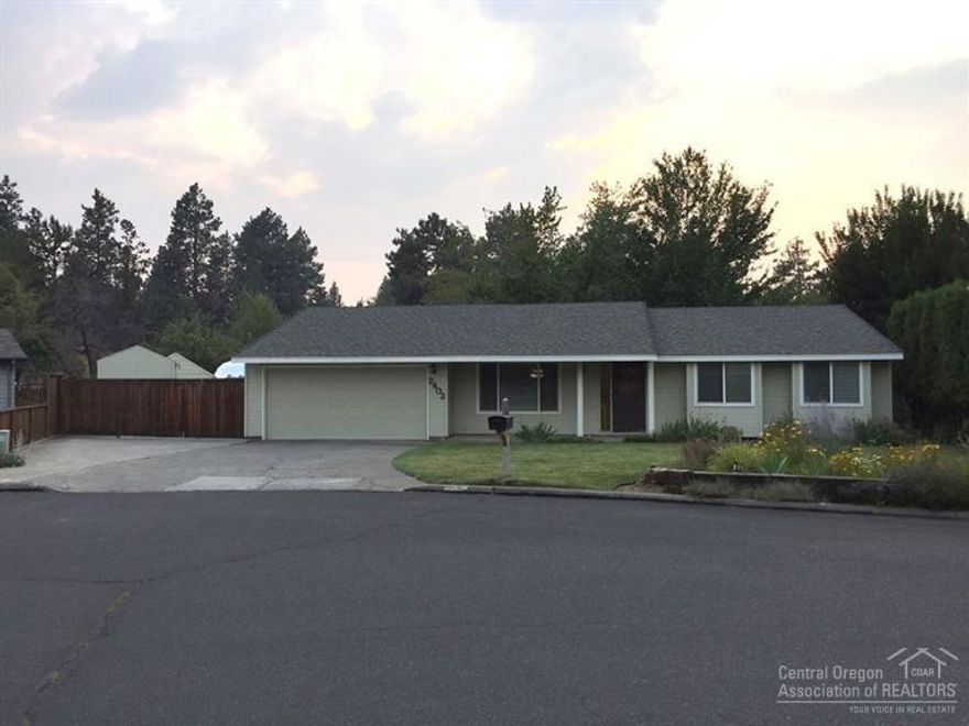 Perfect Midtown home! Completely remodeled down to the studs. New kitchen with slab granite, engineered hardwood throughout. New tile in bathrooms, this home shows like new. It has two large out buildings/sheds, both insulated with power, a green house and even a chicken coop! Concrete RV parking/storage area and mature landscaping. Call today for your personal showing.