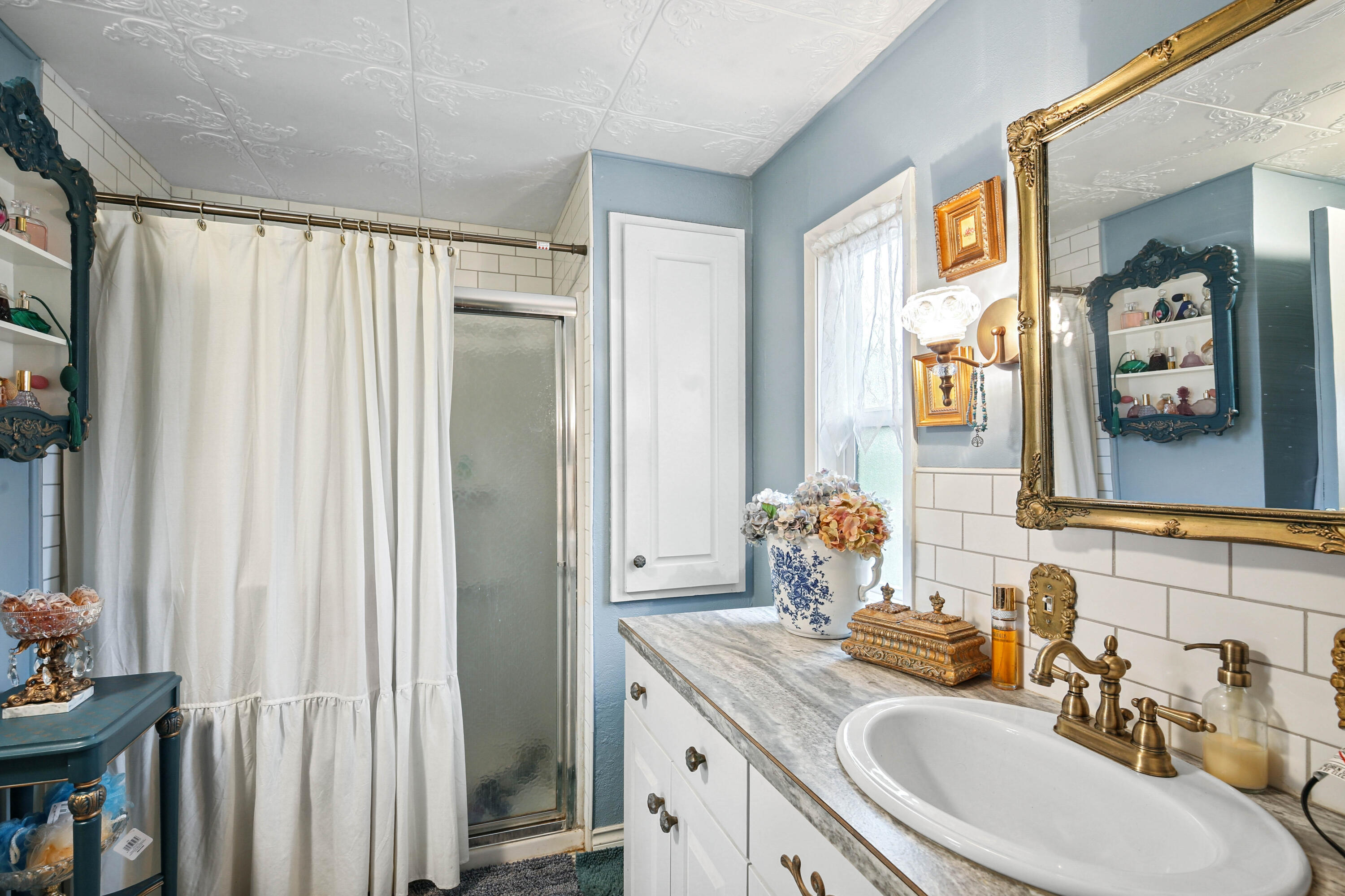 Shady Meadows Tract Unit No I - Residential