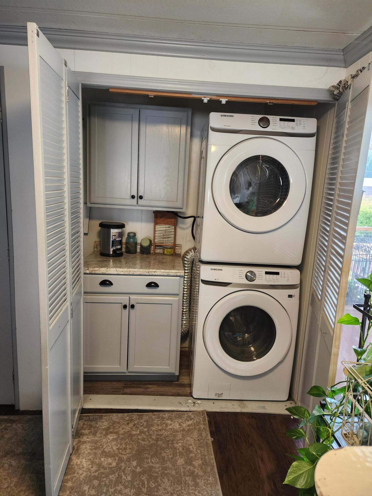 Shady Meadows Tract Unit No I - Residential