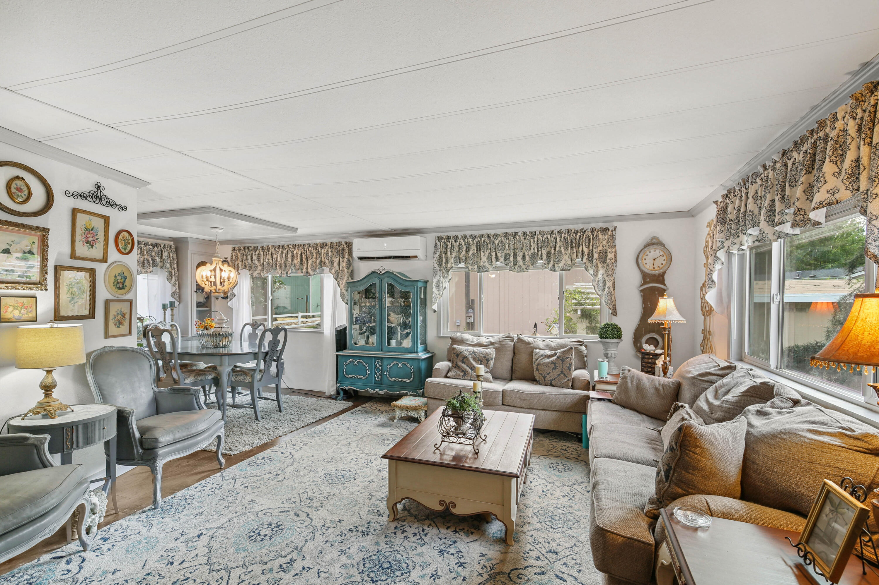 Shady Meadows Tract Unit No I - Residential