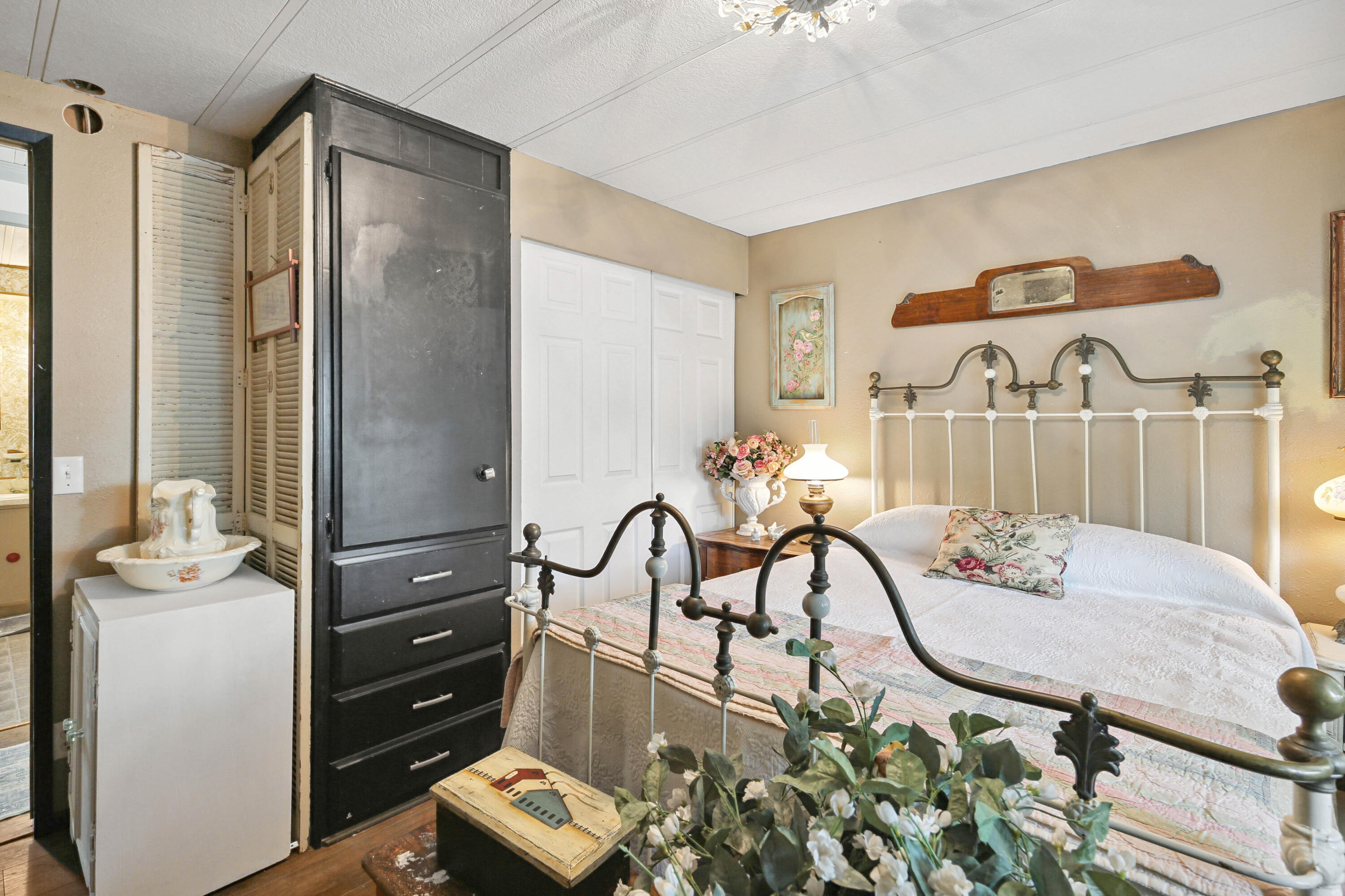 Shady Meadows Tract Unit No I - Residential