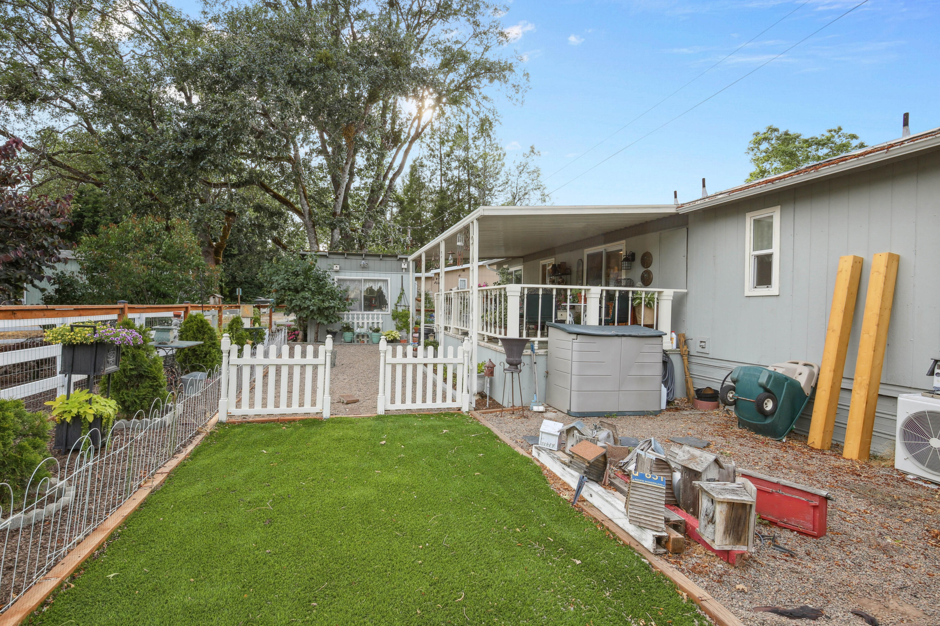 Shady Meadows Tract Unit No I - Residential