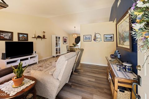 Tiny photo for 1425 SW 31st Street, Redmond, OR 97756 (MLS # 220223212)
