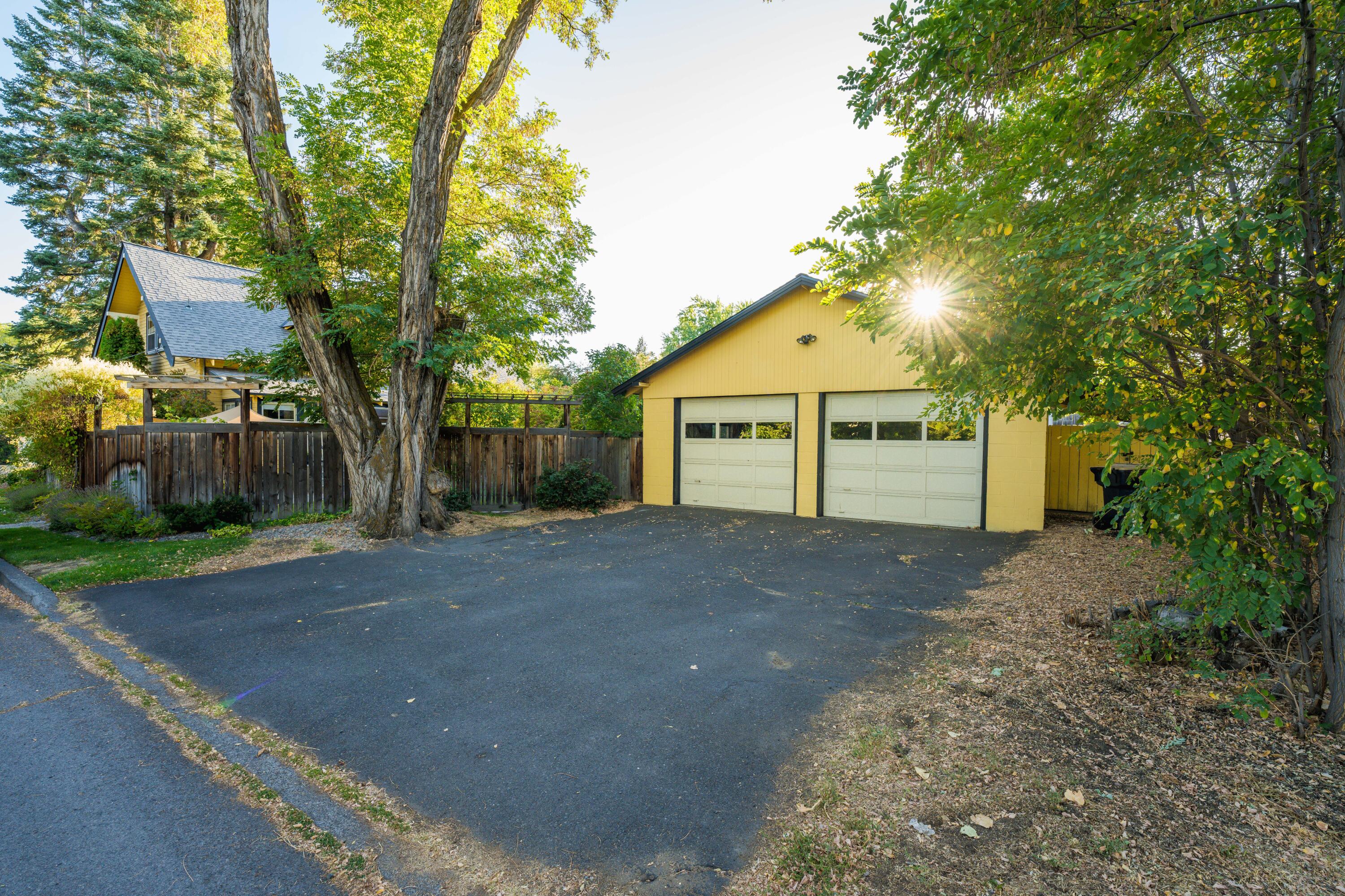 Staats - Residential