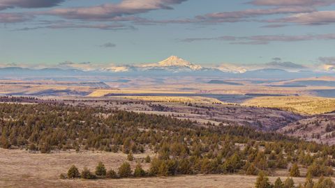 12230 NE Hwy 97 Madras OR 97741