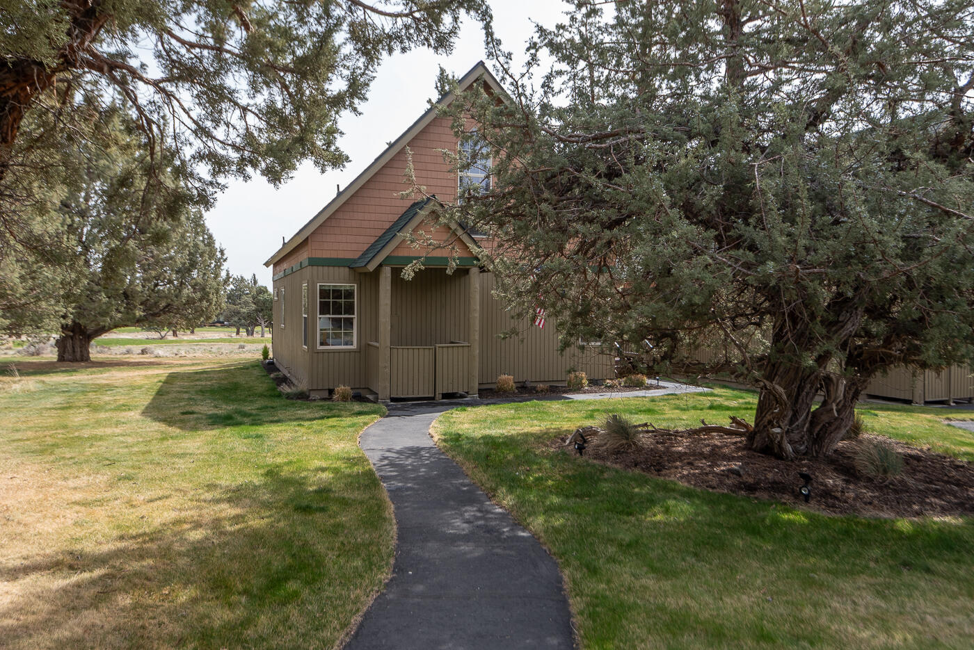 8708 Cliff Swallow Drive #19