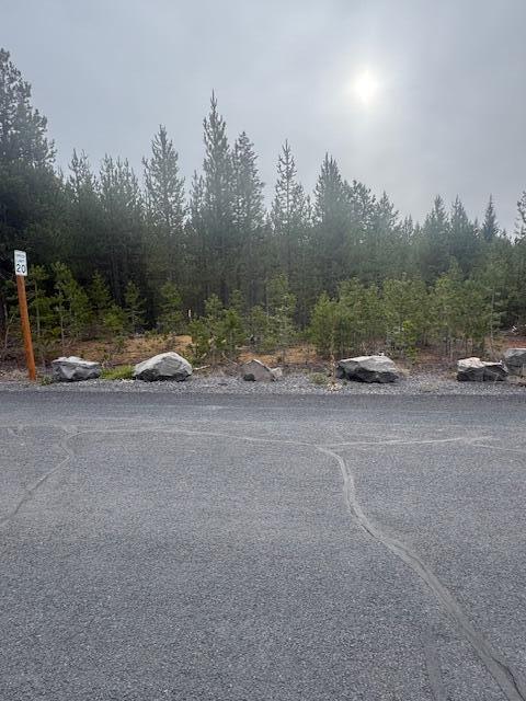 Diamond Peaks - Land