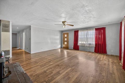 Tiny photo for 3464 NW Rimrock Acres Loop, Prineville, OR 97754 (MLS # 220211163)