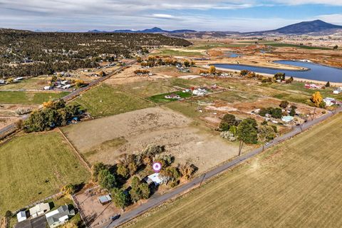 Tiny photo for 3464 NW Rimrock Acres Loop, Prineville, OR 97754 (MLS # 220211163)