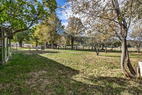 Tiny photo for 3464 NW Rimrock Acres Loop, Prineville, OR 97754 (MLS # 220211163)