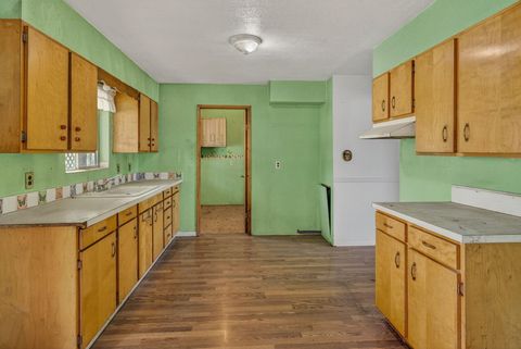 Tiny photo for 3464 NW Rimrock Acres Loop, Prineville, OR 97754 (MLS # 220211163)