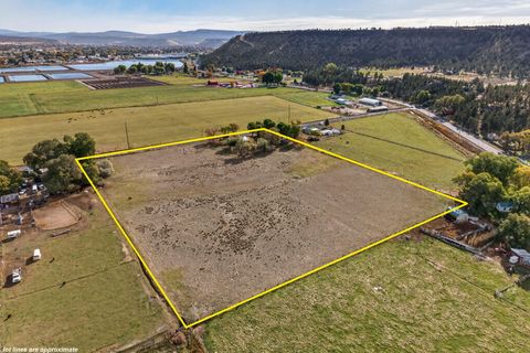 Tiny photo for 3464 NW Rimrock Acres Loop, Prineville, OR 97754 (MLS # 220211163)