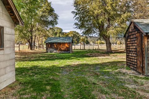 Tiny photo for 3464 NW Rimrock Acres Loop, Prineville, OR 97754 (MLS # 220211163)