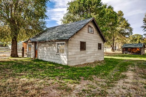 Tiny photo for 3464 NW Rimrock Acres Loop, Prineville, OR 97754 (MLS # 220211163)