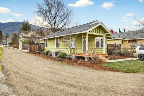 Tiny photo for 156 Van Ness Avenue, Ashland, OR 97520 (MLS # 220214400)