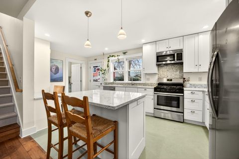 Tiny photo for 156 Van Ness Avenue, Ashland, OR 97520 (MLS # 220214400)