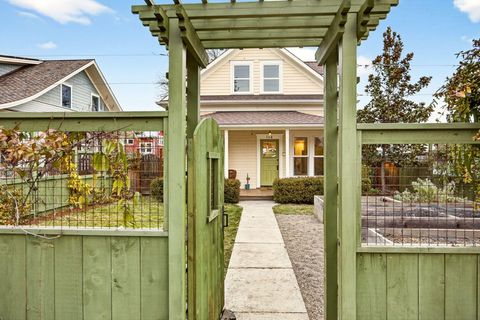 Tiny photo for 156 Van Ness Avenue, Ashland, OR 97520 (MLS # 220214400)