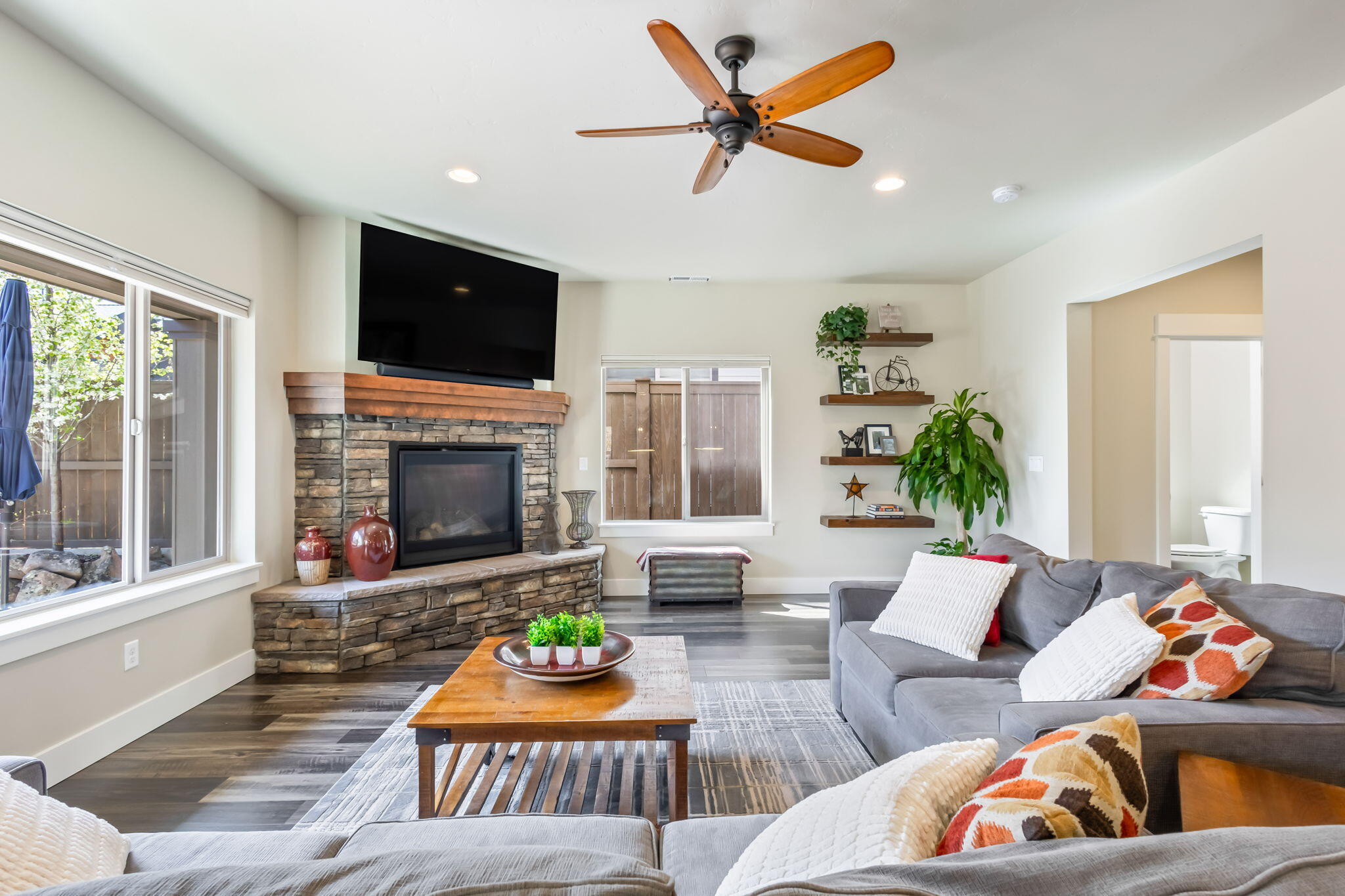 Rimrock Riders - Residential