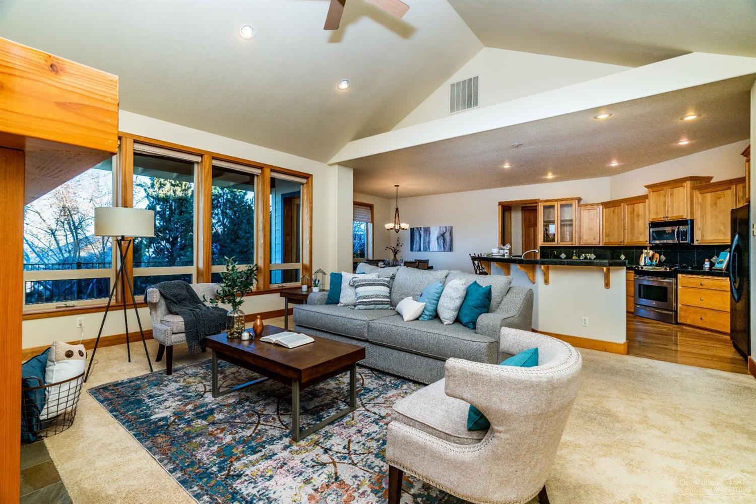 Majestic Ridge - Residential