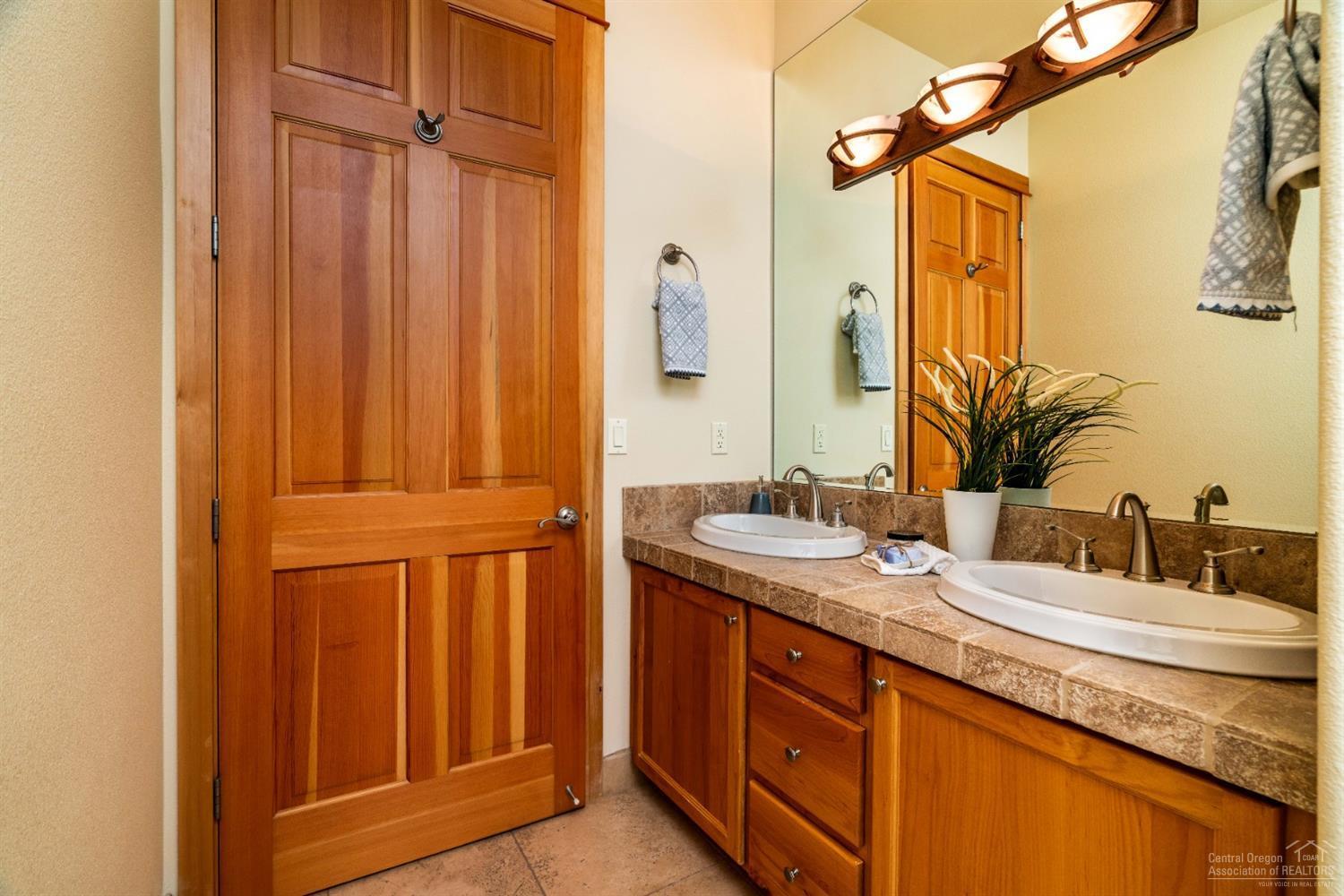 Majestic Ridge - Residential