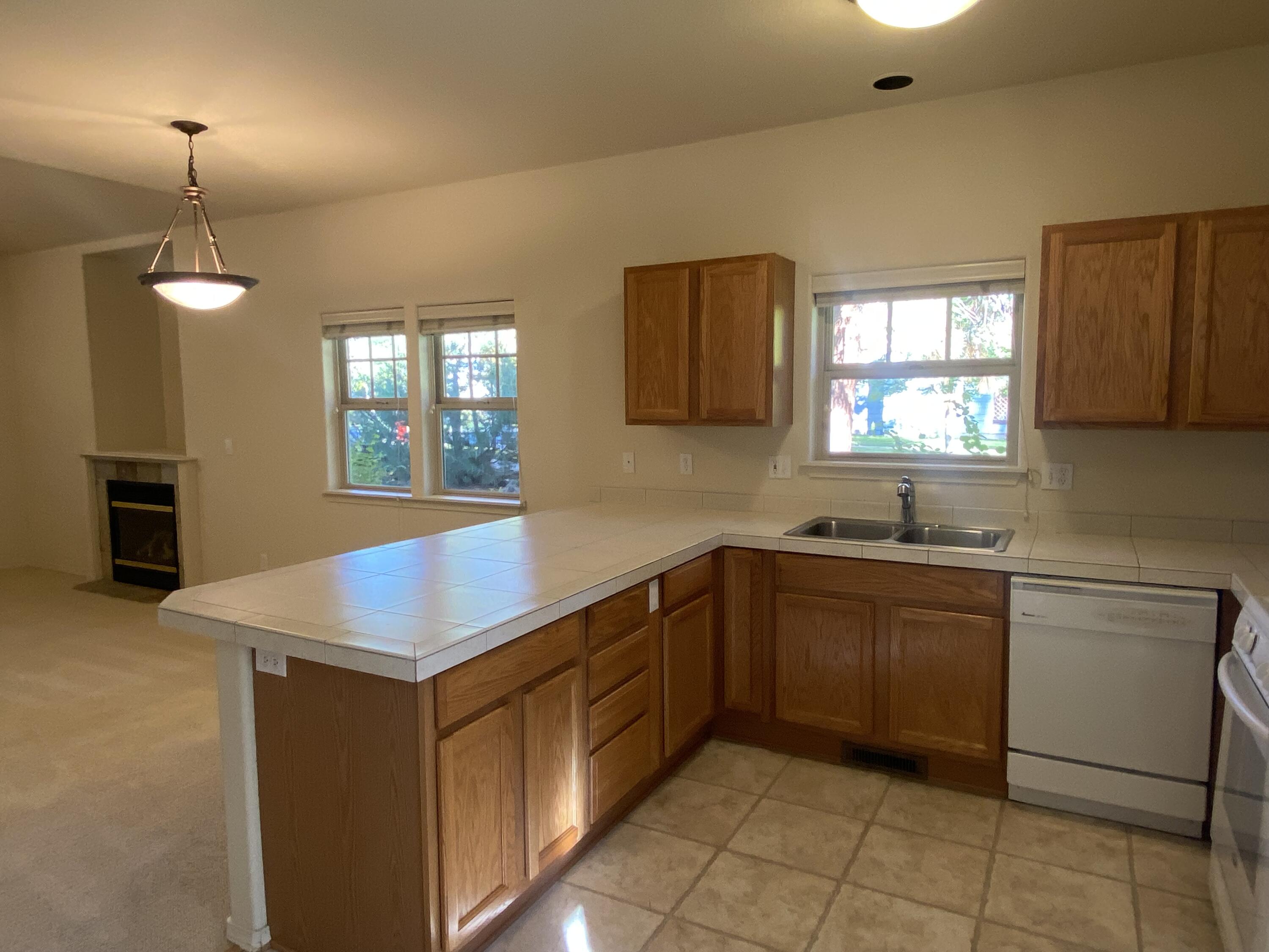 NorthWest Crossing - Residential Income