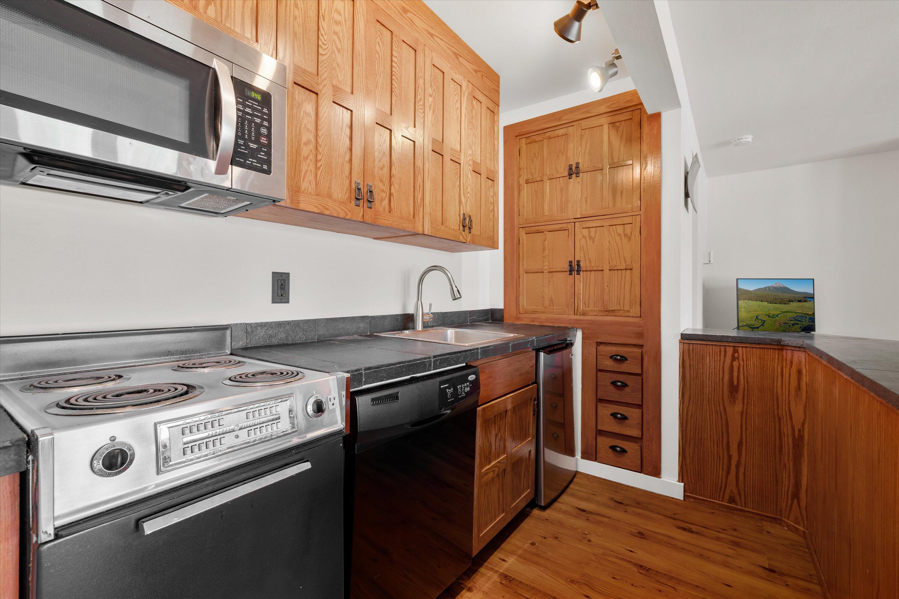 Inn Of The 7th - Residential