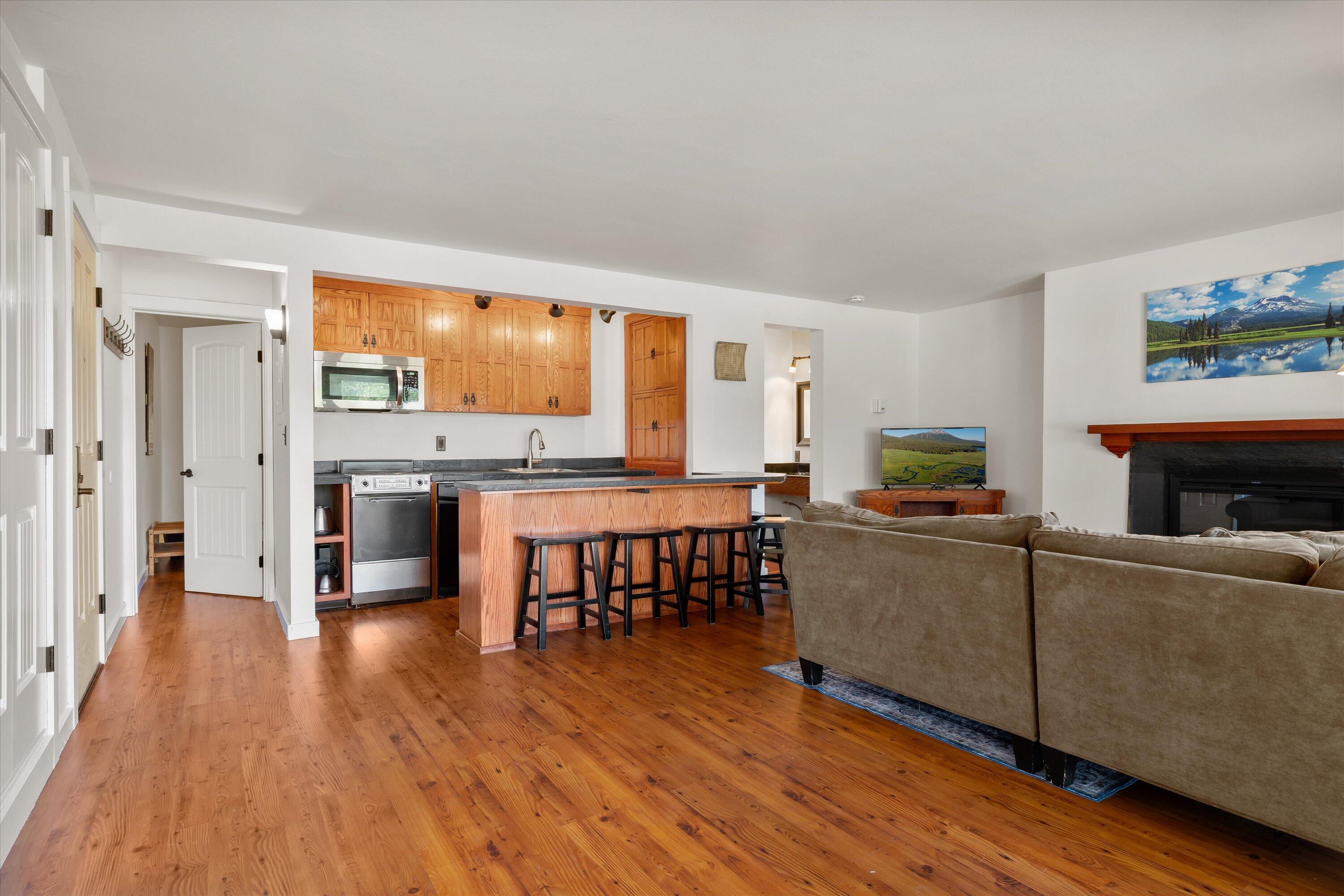 Inn Of The 7th - Residential