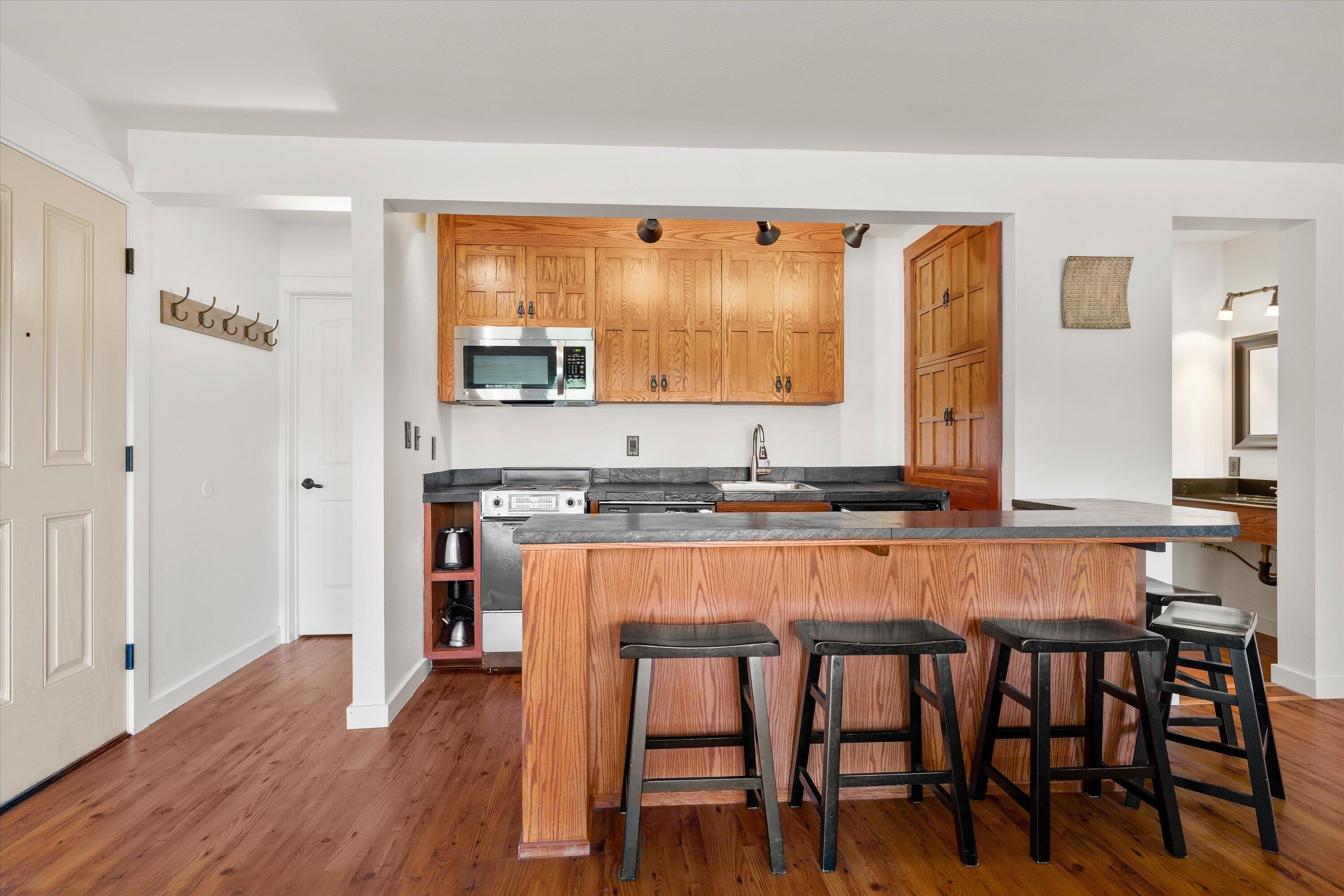 Inn Of The 7th - Residential