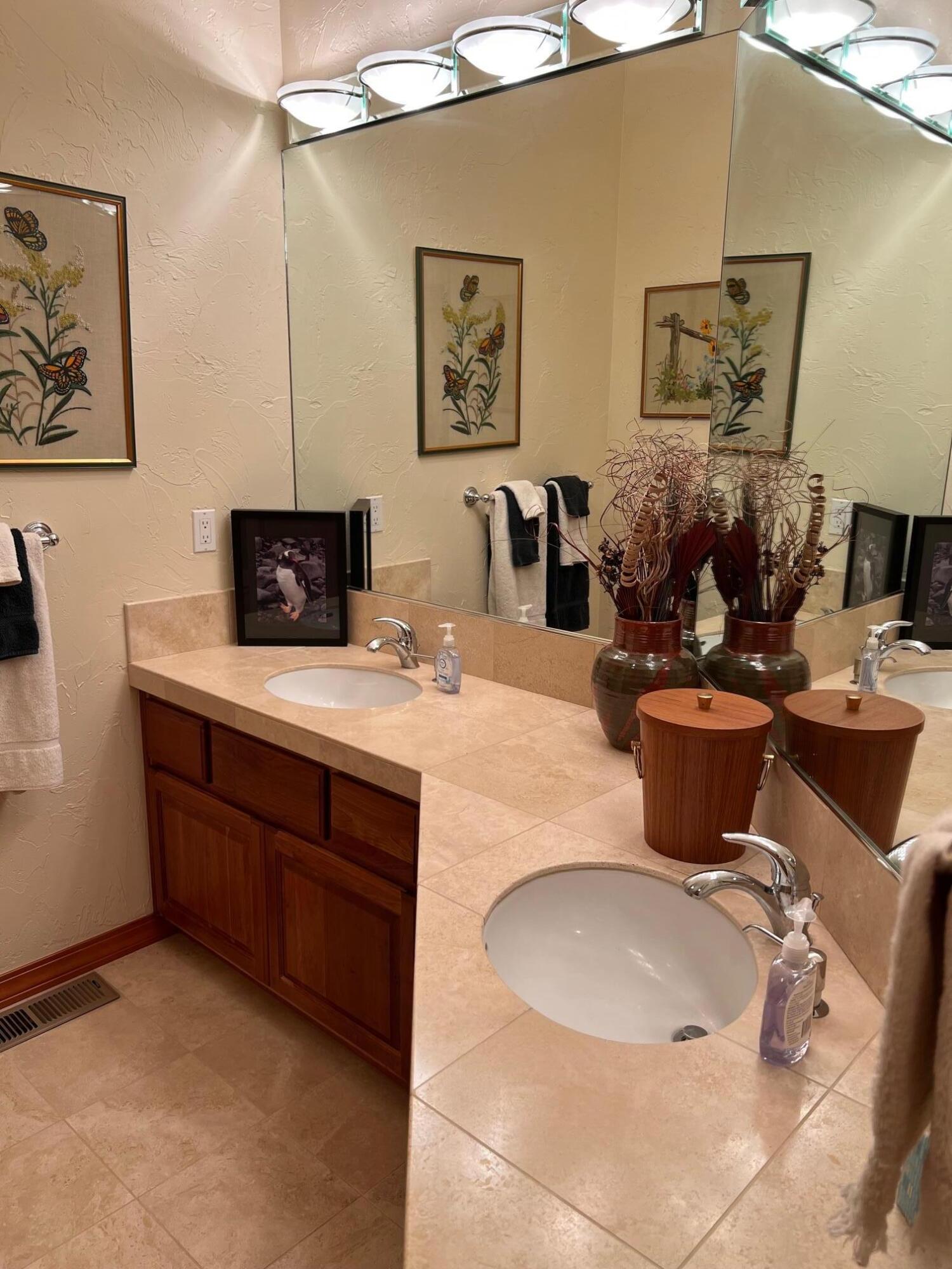 7th Mtn Golf Village - Residential