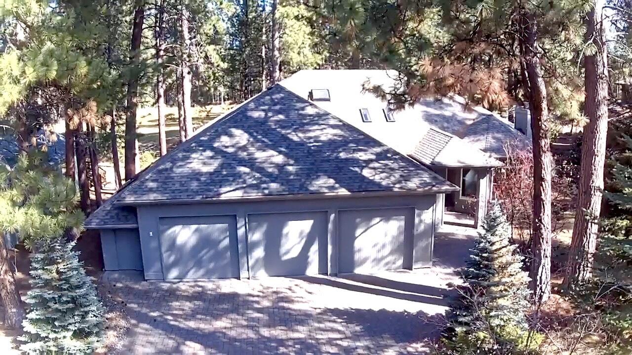 7th Mtn Golf Village - Residential