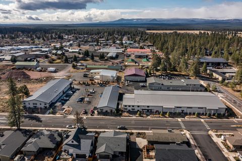 275 W Lundgren Mill Drive Sisters OR 97759