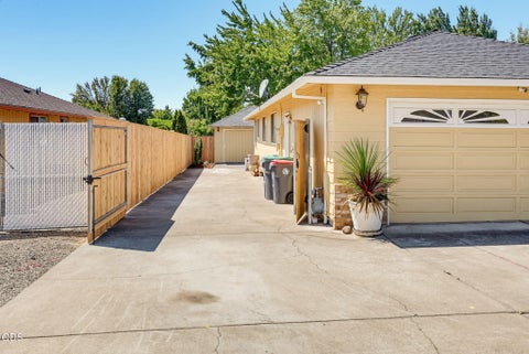 Tiny photo for 2315 Asher Drive, Medford, OR 97504 (MLS # 220227378)