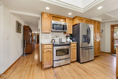 Tiny photo for 2315 Asher Drive, Medford, OR 97504 (MLS # 220227378)