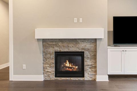 Tiny photo for 3127 NW Hidden Ridge Drive, Bend, OR 97703 (MLS # 220212287)