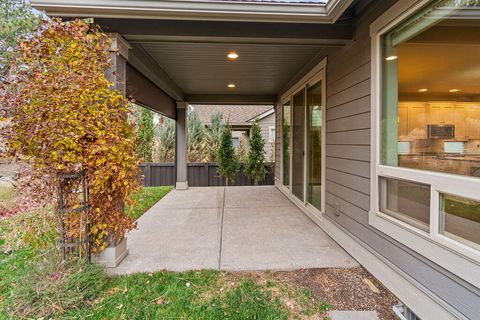 Tiny photo for 3127 NW Hidden Ridge Drive, Bend, OR 97703 (MLS # 220212287)